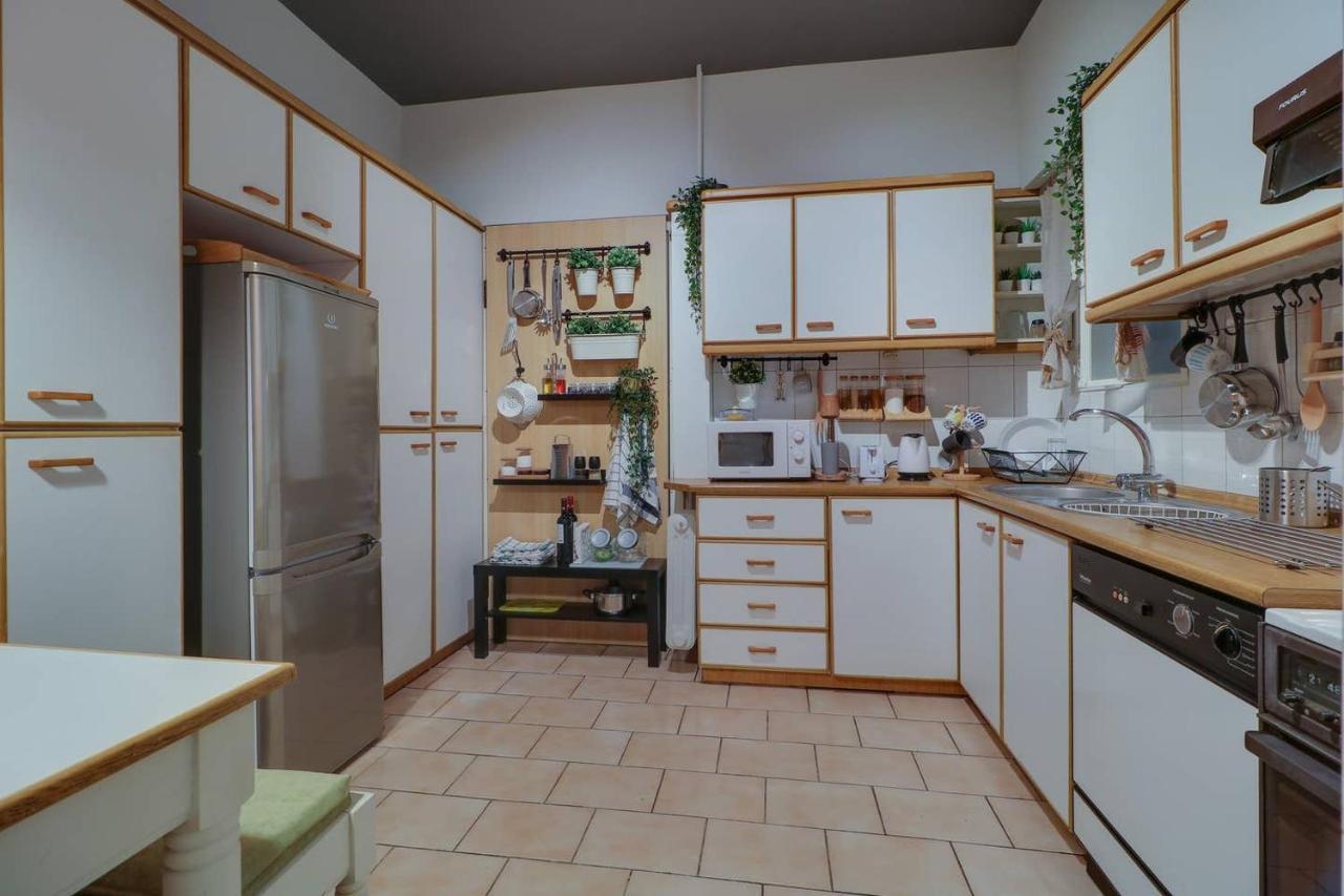 Victoria 5star / 5BR BigApt / Sauna / 2min to metro Atenas Exterior foto