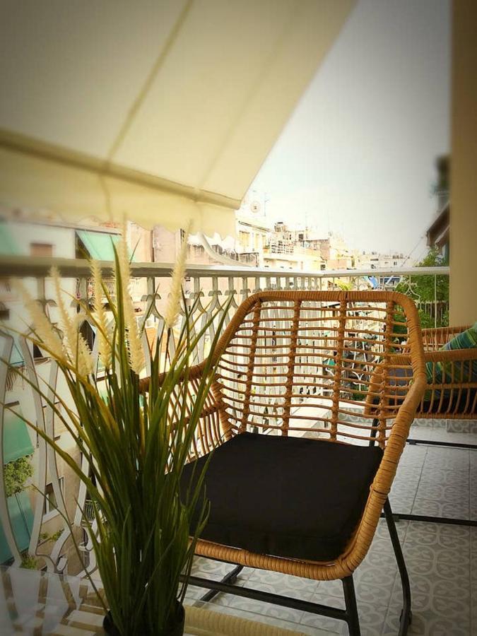 Victoria 5star / 5BR BigApt / Sauna / 2min to metro Atenas Exterior foto