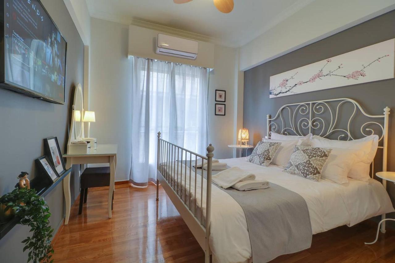 Victoria 5star / 5BR BigApt / Sauna / 2min to metro Atenas Exterior foto