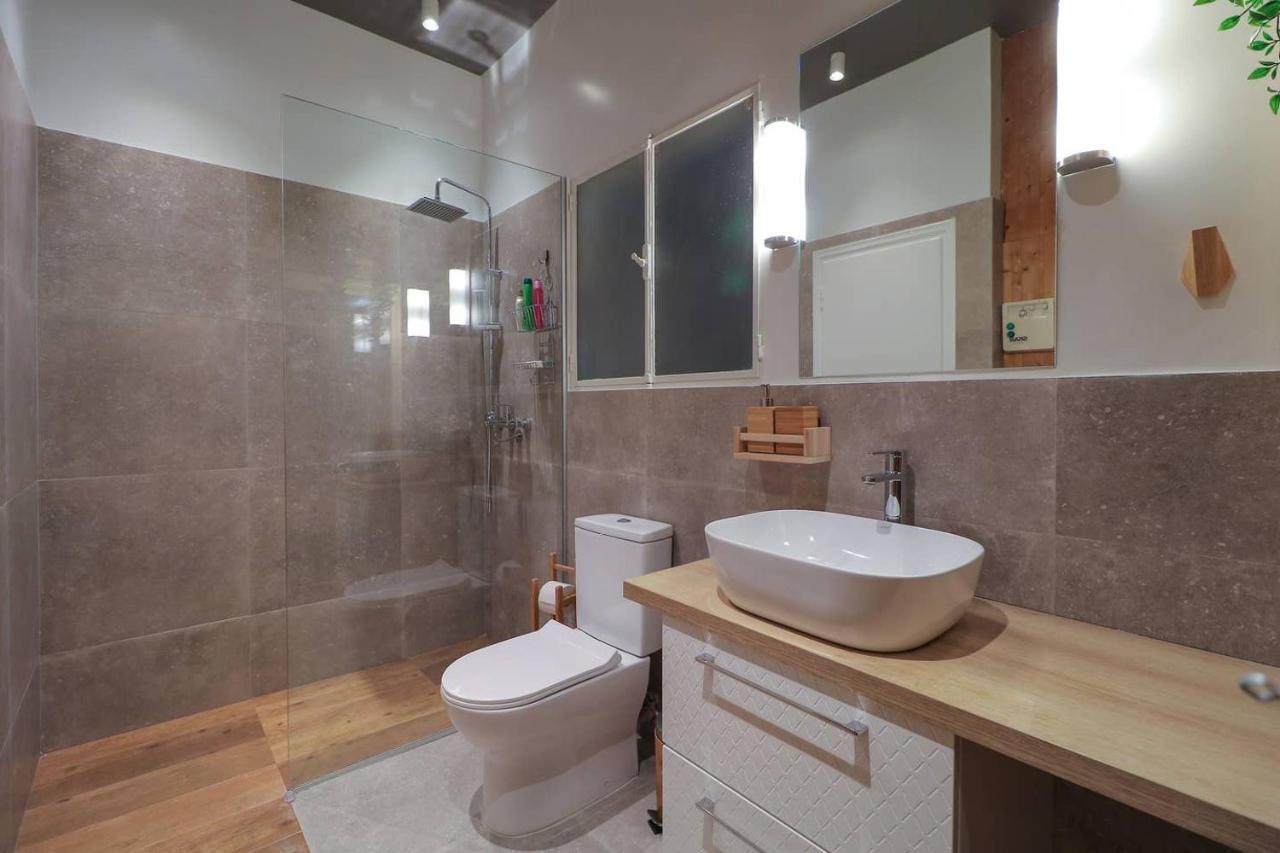 Victoria 5star / 5BR BigApt / Sauna / 2min to metro Atenas Exterior foto